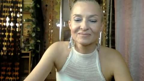 Sonia online show from 07/04/26, 02:01