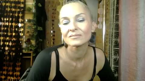 Sonia online show from 07/10/26, 02:19