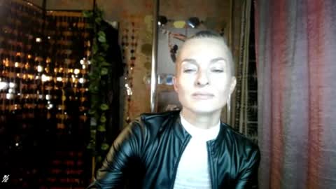 Sonia online show from 07/28/26, 06:20