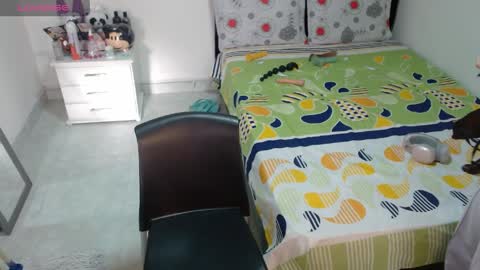 sonialatin69 online show from 04/09/26, 12:10