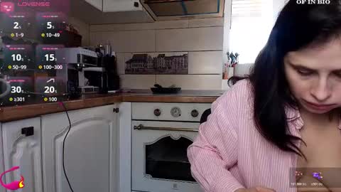 Snapshot of soniavibes chatting on 02/25/26, 07:07 Sonia online show from 02/25/26, 07:07