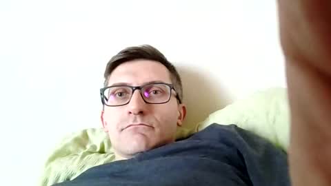 Snapshot of sonicegay chatting on 01/05/25, 11:26 sonicegay online show from 01/05/25, 11:26