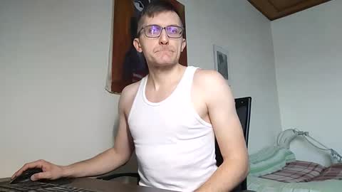 Snapshot of sonicegay chatting on 01/22/25, 10:07 sonicegay online show from 01/22/25, 10:07