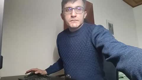 Snapshot of sonicegay chatting on 01/31/25, 09:05 sonicegay online show from 01/31/25, 09:05