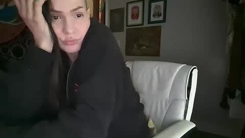 Sonnie Day online show from 05/25/26, 05:02