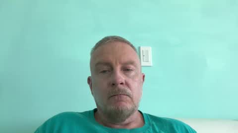 Max Banana online show from 02/09/25, 08:24