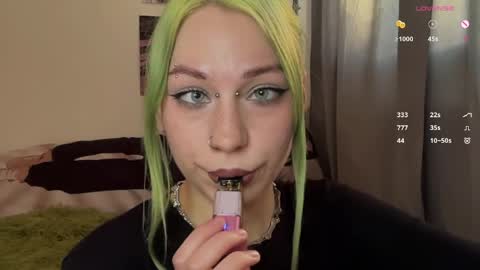 Your ghost wife online show from 04/01/26, 03:31