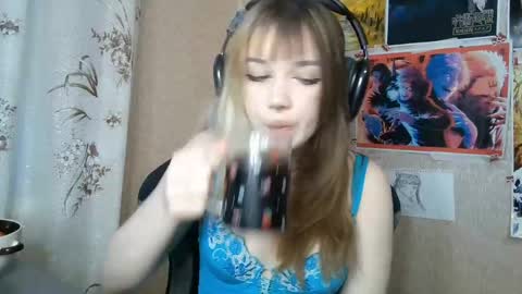 Mila online show from 06/02/26, 03:14