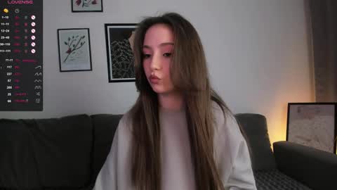 Snapshot of sonya_swee1 chatting on 02/25/26, 11:31 Sonya online show from 02/25/26, 11:31