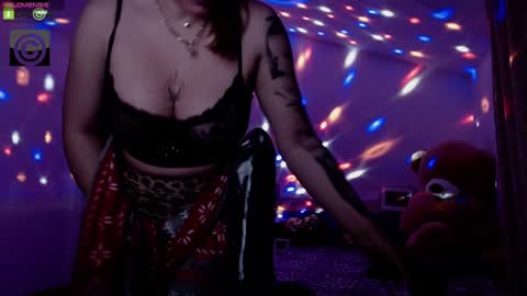 Sonia online show from 02/07/25, 05:20