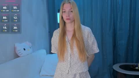 Snapshot of sonyalaviola chatting on 05/04/26, 07:37 Sofia online show from 05/04/26, 07:37