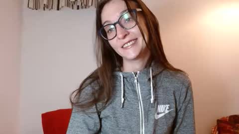 SonyaSays online show from 11/15/25, 01:03