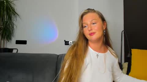 Snapshot of sonyatightt chatting on 01/14/25, 07:11 Sonya online show from 01/14/25, 07:11