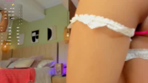 Snapshot of sophi18_ chatting on 02/18/26, 07:54 Sophi online show from 02/18/26, 07:54