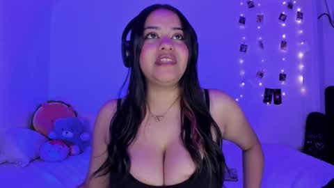 Sofia online show from 03/25/26, 11:44