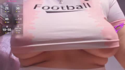 Sophi Tay online show from 11/17/25, 05:41