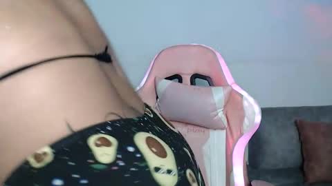 Snapshot of sophia_dazza398 chatting on 06/06/26, 01:11 sophia online show from 06/06/26, 01:11