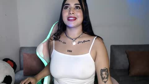 sophia online show from 06/19/26, 04:11