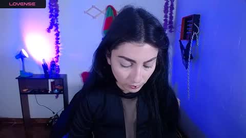 Snapshot of sophia_dk chatting on 12/03/24, 09:23 sophia hottie online show from 12/03/24, 09:23