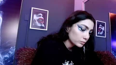 Snapshot of sophia_dk chatting on 02/27/25, 02:10 sophia hottie online show from 02/27/25, 02:10