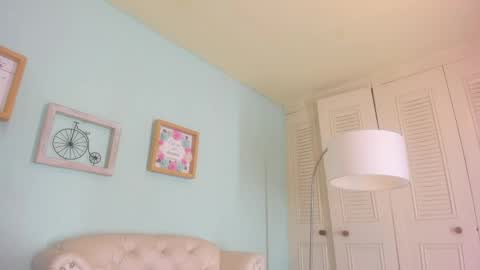 sophia_duarte_ online show from 06/01/26, 11:45