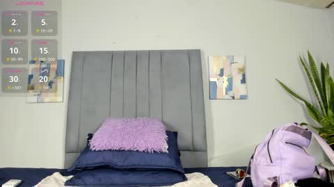 sophia_ebony___ online show from 04/06/26, 12:06