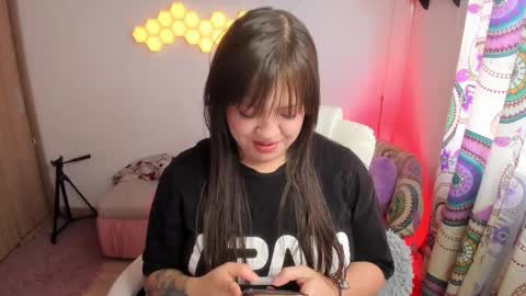 sophia_grants online show from 11/10/25, 09:25