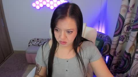 sophia_grants online show from 05/07/26, 12:16