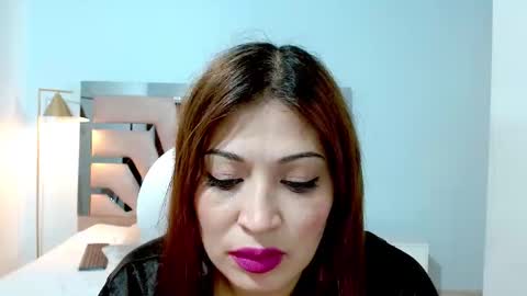 Snapshot of sophia_hadid chatting on 01/22/25, 11:10 Sophia online show from 01/22/25, 11:10