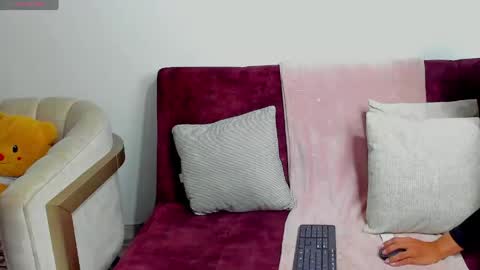 sophia CM online show from 05/15/26, 10:50