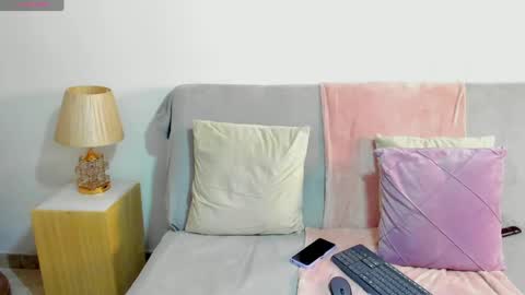 Snapshot of sophia_harry chatting on 06/04/26, 11:44 sophia CM online show from 06/04/26, 11:44