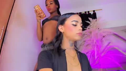 Snapshot of sophia_horny19 chatting on 08/03/26, 10:32 sophia_horny19 online show from 08/03/26, 10:32