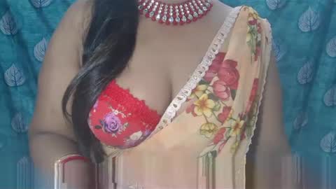 Snapshot of sophia_indian chatting on 01/24/25, 08:02 Sophia Tamil online show from 01/24/25, 08:02