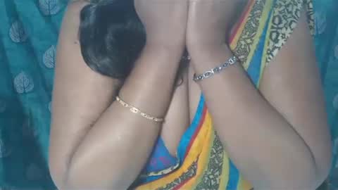 Snapshot of sophia_indian chatting on 01/28/25, 07:32 Sophia Tamil online show from 01/28/25, 07:32