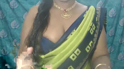 Snapshot of sophia_indian chatting on 02/06/25, 04:31 Sophia Tamil online show from 02/06/25, 04:31