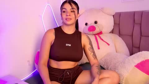 Snapshot of sophia_karsonn chatting on 11/13/25, 06:51 Sophia Carson online show from 11/13/25, 06:51