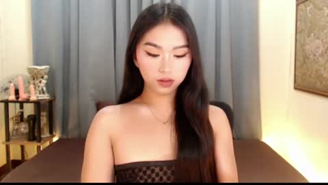 sophia_lust69 online show from 12/23/25, 10:46