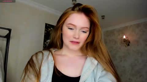 Sophia online show from 09/12/25, 06:24