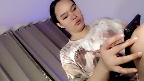 sophia_walker18 online show from 04/17/26, 11:35