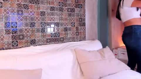 Sofi online show from 02/21/25, 11:01