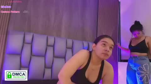 Snapshot of sophiaa_taylor_ chatting on 06/23/26, 10:57 online show from 06/23/26, 10:57