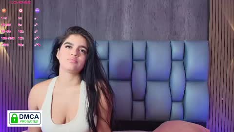 Snapshot of sophiaa_taylor_ chatting on 07/14/26, 11:16 online show from 07/14/26, 11:16