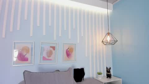 Saray online show from 04/15/26, 07:58