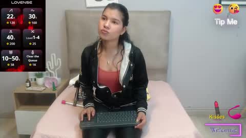 Sophia Bedford online show from 04/20/26, 01:03