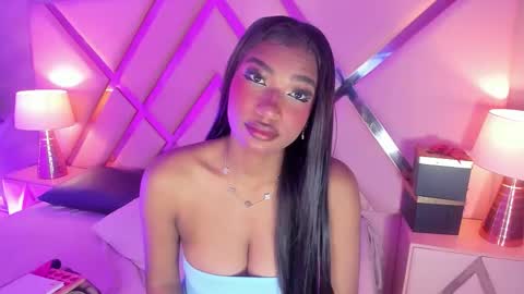 Sophie online show from 01/12/26, 12:21