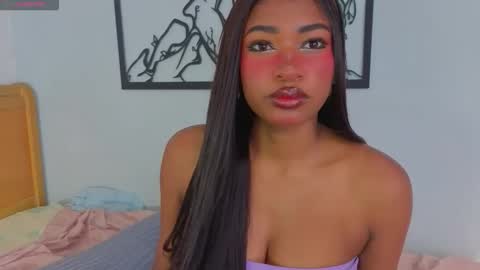 Snapshot of sophiabloss1 chatting on 02/27/26, 01:44 Sophia online show from 02/27/26, 01:44