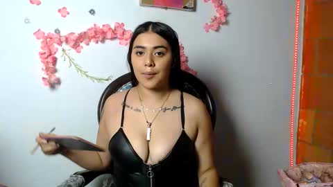 sophia online show from 10/17/25, 10:34