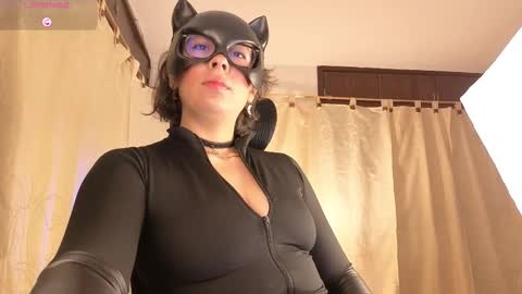 Sophia online show from 10/25/25, 01:13