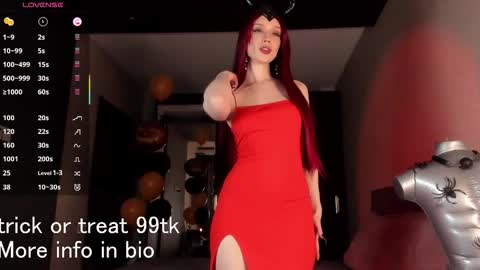 Im Sophia. Give me thumb up it helps to make my stream better ONLINE GTM3 5PM-11PM online show from 10/30/25, 02:40