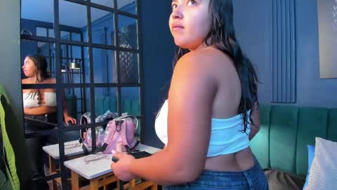 Sophia online show from 04/25/26, 11:57